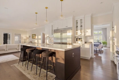 1138 Ridgewood Drive, North Vancouver, BC, North Vancouver — Single Family Residence for sale