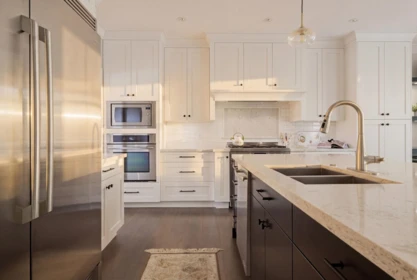 Kitchen Island Photo of 1138 Ridgewood Drive, North Vancouver, BC