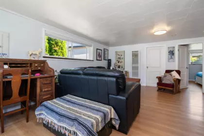 Kitchen Photo of 435 Hemlock Avenue, Hope, BC