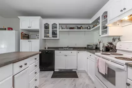 Breakfast Nook Photo of 58465 Laidlaw Road, Laidlaw, BC