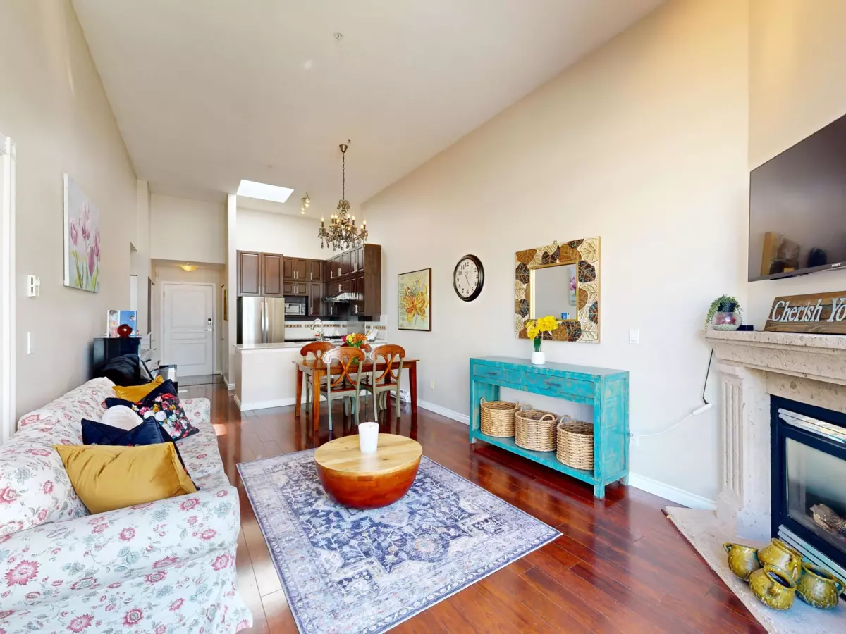 Dining Area Photo of 409 2181 W 10th Avenue, Vancouver, BC