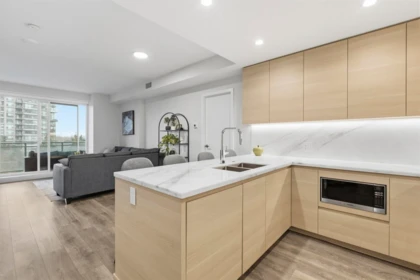 Kitchen Photo of 908 308 Morrissey Road, Port Moody, BC