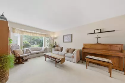 Breakfast Nook Photo of 9028 136b Street, Surrey, BC