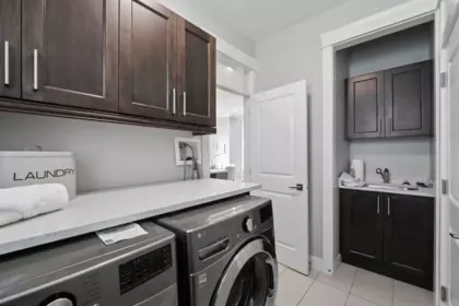 Guest Bathroom Photo of 20671 85 Avenue, Langley, BC