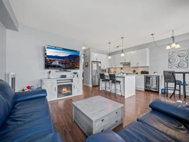 Entry Foyer Photo of 71 2738 158 Street, Surrey, BC