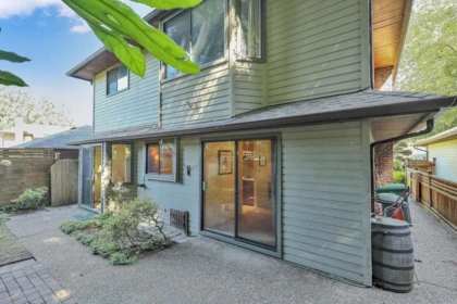 Garden / Landscaping Photo of 15008 Southmere Close, Surrey, BC