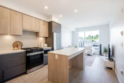 Kitchen Photo of 516 19577 65b Avenue, Surrey, BC
