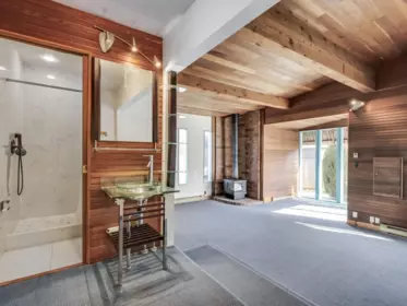 Basement Recreation Room Photo of 10151 Seacote Road, Richmond, BC