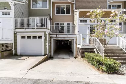 30 6110 138 Street, Surrey, BC, Surrey — Townhouse for sale