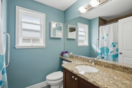 Mudroom Photo of 6814 192 Street, Surrey, BC