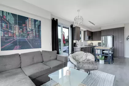 Breakfast Nook Photo of 304 1306 Fifth Avenue, New Westminster, BC