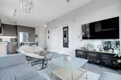 304 1306 Fifth Avenue, New Westminster, BC, New Westminster — Apartment/Condo for sale
