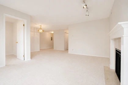 201 7560 Moffatt Road, Richmond, BC, Richmond — Apartment/Condo for sale