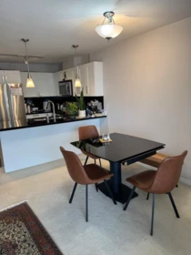 2506 2133 Douglas Road, Burnaby, BC, Burnaby — Apartment/Condo for sale
