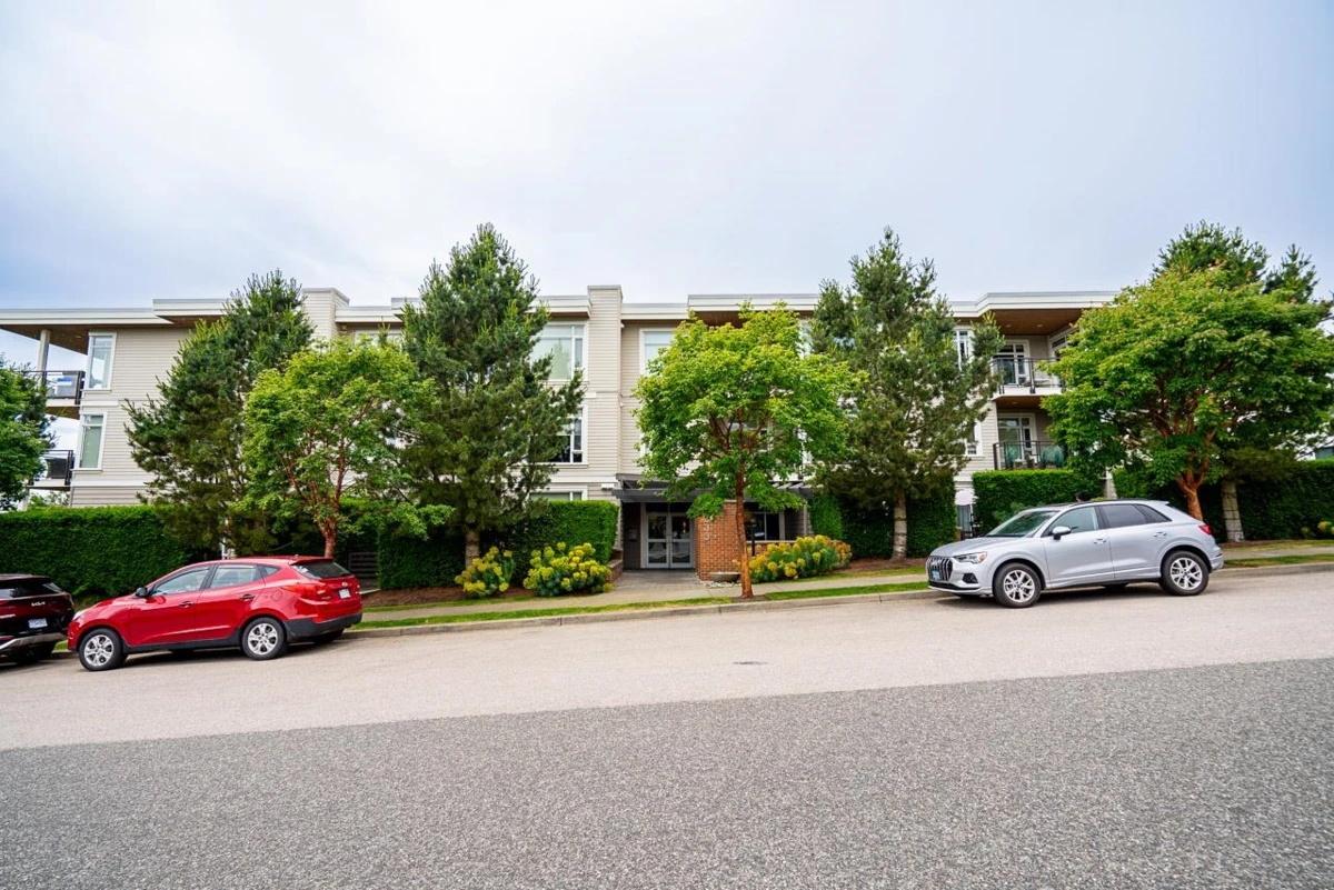 Exterior Rear Photo of PH9 1333 Winter Street, White Rock, BC
