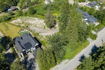 Garden / Landscaping Photo of 2575 Leggett Drive, Port Moody, BC
