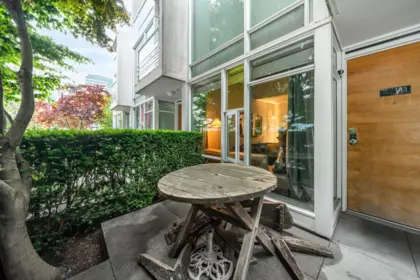 103 161 W Georgia Street, Vancouver, BC, Vancouver — Apartment/Condo for sale