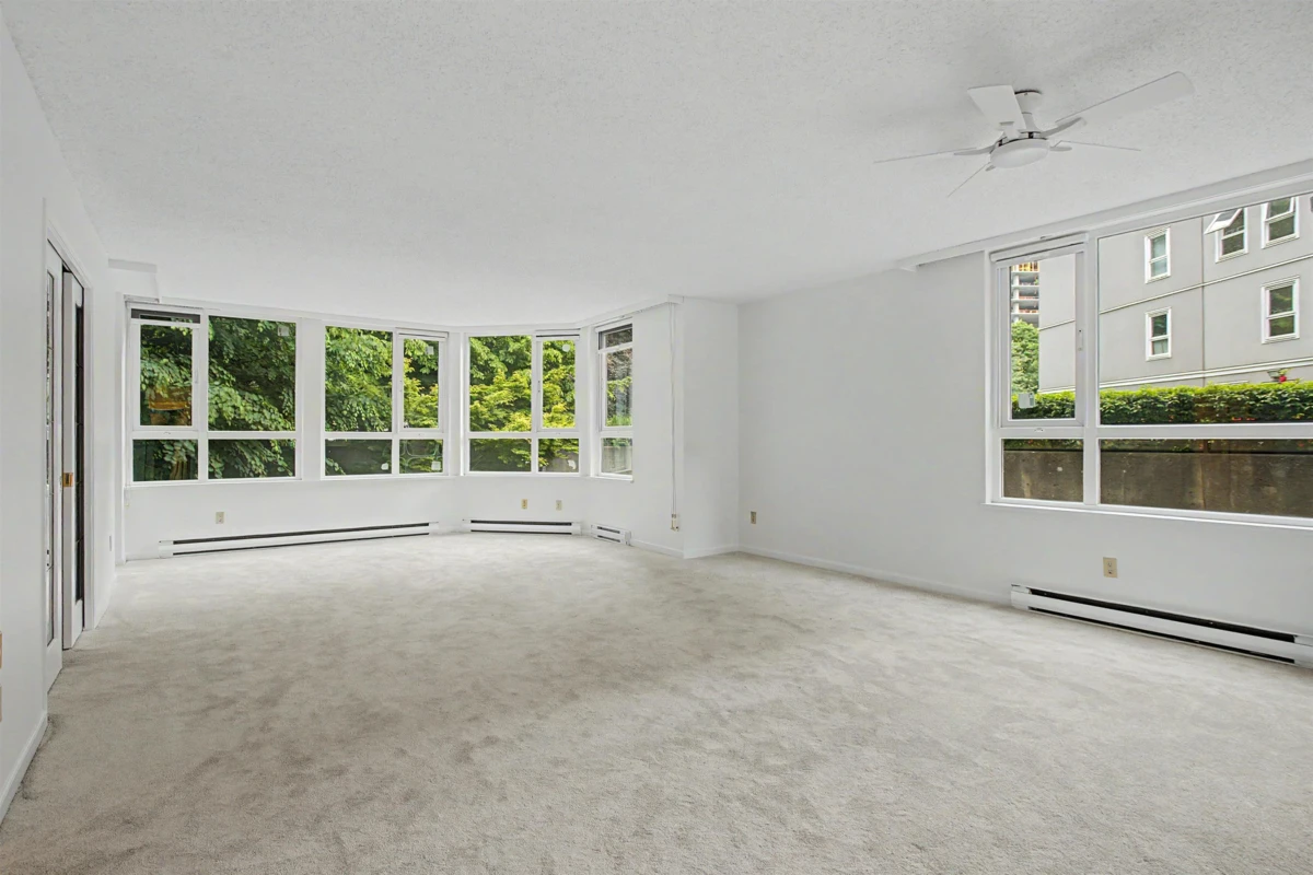 Dining Area Photo of 104 6152 Kathleen Avenue, Burnaby, BC