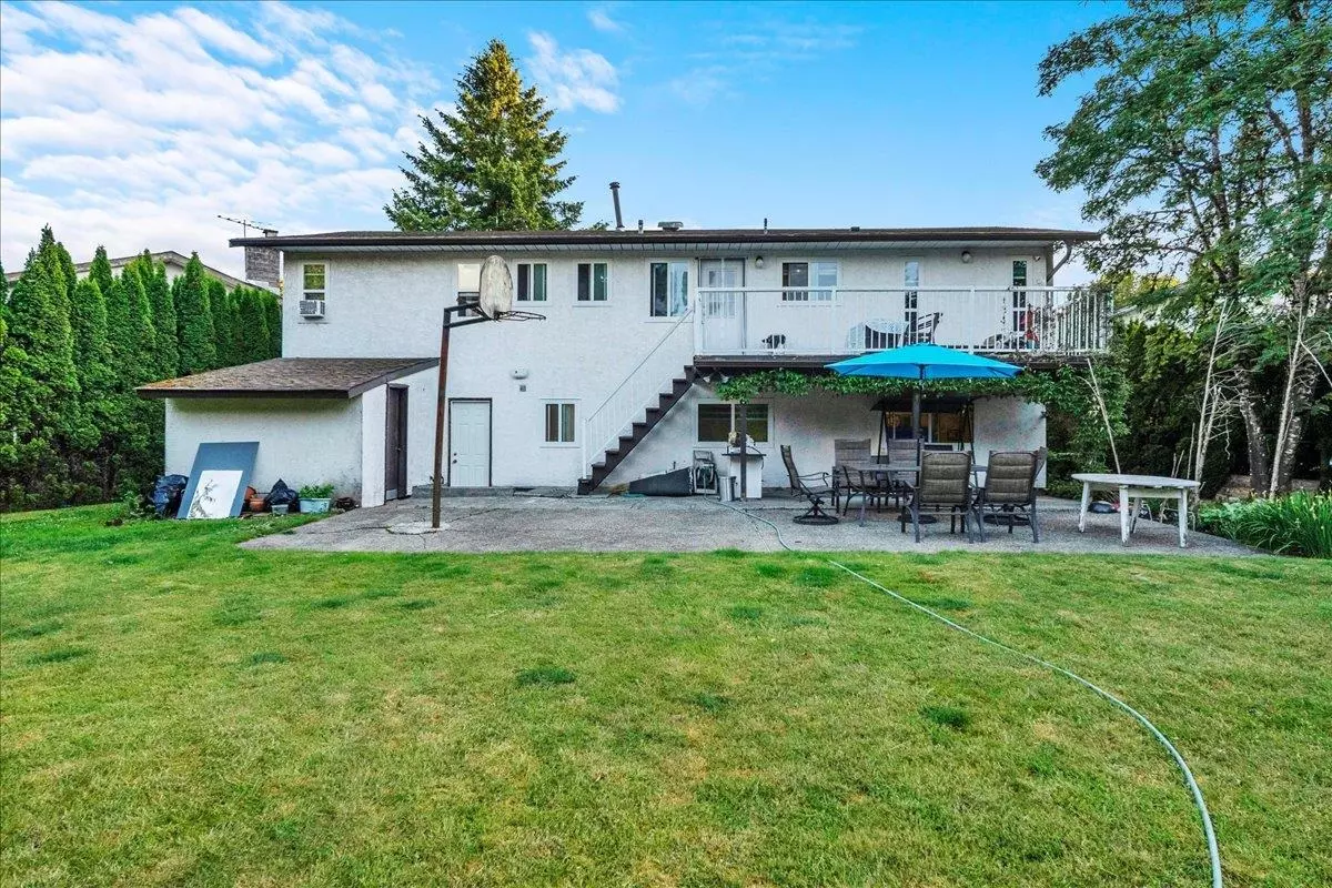 Living Room Photo of 3166 Princess Court, Abbotsford, BC