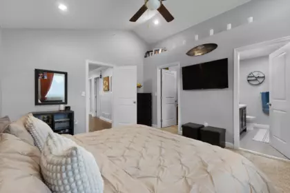 Loft / Bonus Room Photo of 23942 Dewdney Trunk Road, Maple Ridge, BC