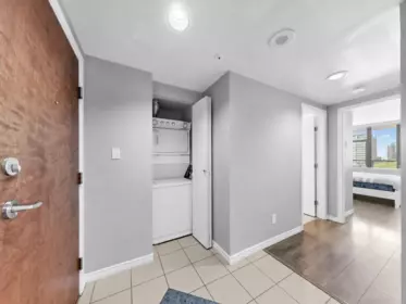 Walk-In Closet Photo of 704 5933 Cooney Road, Richmond, BC