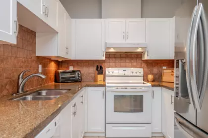 Office / Den Photo of 10 10340 156 Street, Surrey, BC