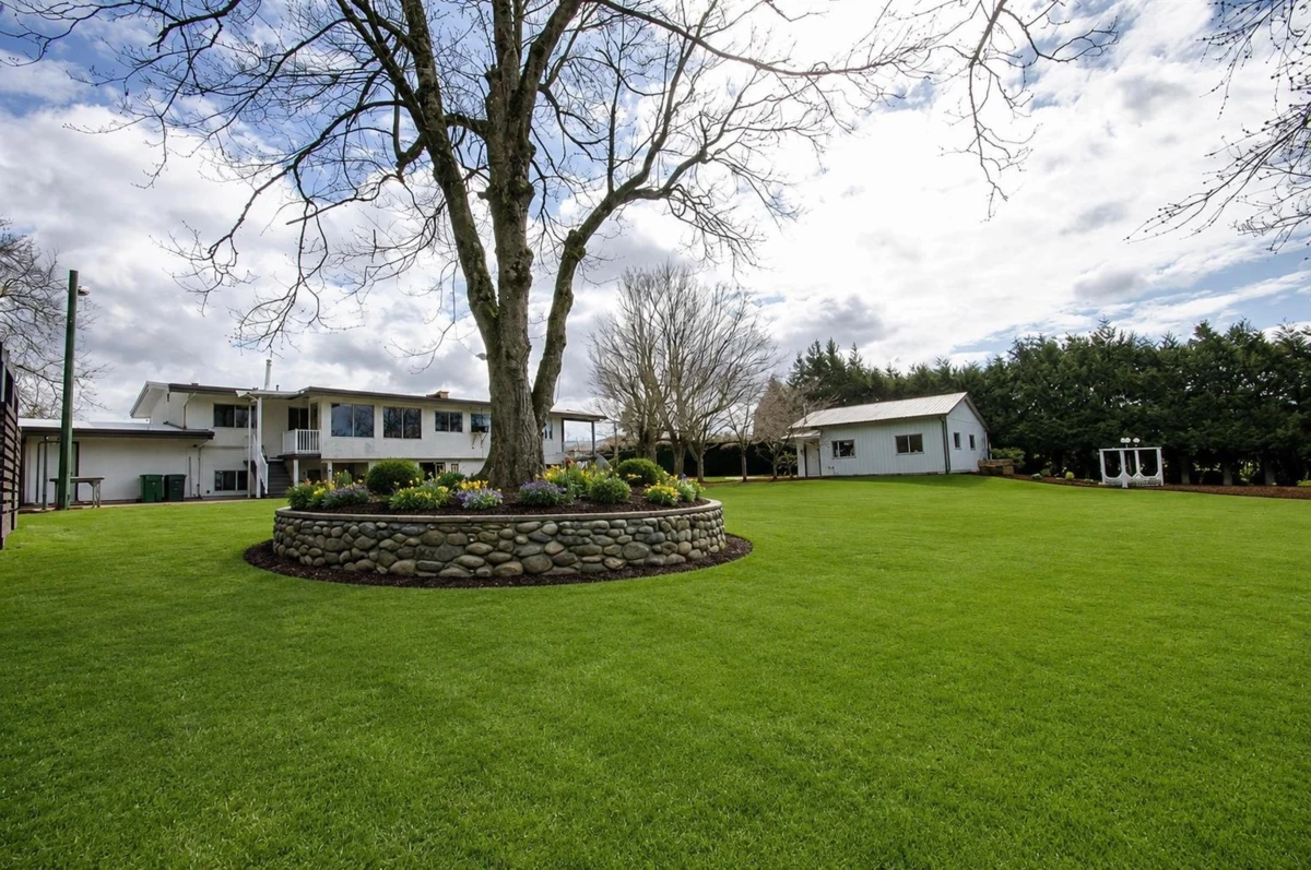 Family Room Photo of 1559 Whatcom Road, Abbotsford, BC