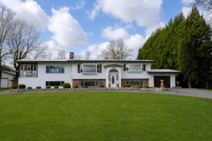 1559 Whatcom Road, Abbotsford, BC, Abbotsford — Single Family Residence for sale