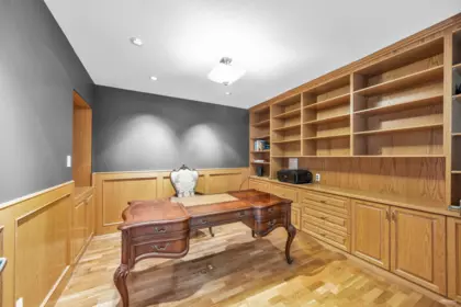 Kitchen Island Photo of 6550 Albery Place, Burnaby, BC