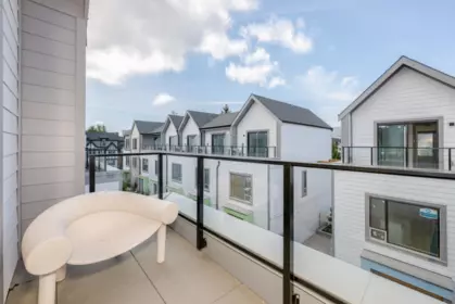20 8899 Spires Road, Richmond, BC, Richmond — Townhouse for sale