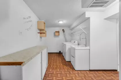 Hot Tub / Spa Photo of 468 Saville Crescent, North Vancouver, BC