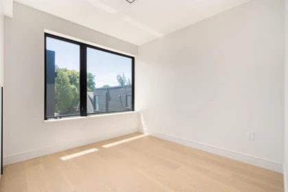 Office / Den Photo of 2 1450 E 30th Avenue, Vancouver, BC