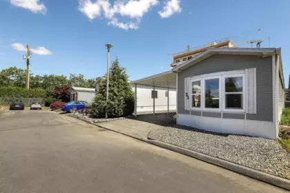 22 8670 156 Street, Surrey, BC, Surrey — Manufactured Home for sale