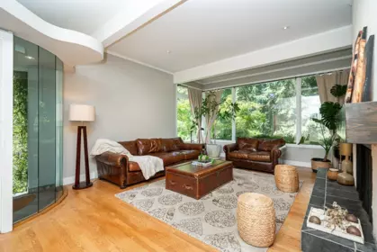 3841 Bayridge Avenue, West Vancouver, BC, West Vancouver — Single Family Residence for sale