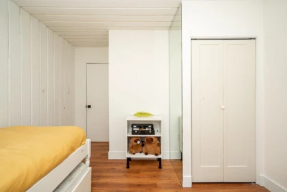 Hallway Photo of 3841 Bayridge Avenue, West Vancouver, BC