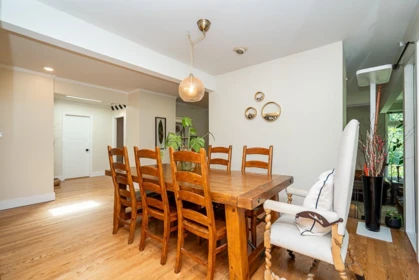 Laundry Room Photo of 3841 Bayridge Avenue, West Vancouver, BC