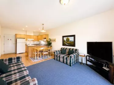 Loft / Bonus Room Photo of 2 5931 Williams Road, Richmond, BC
