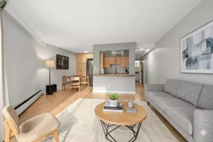 104 1549 Kitchener Street, Vancouver, BC, Vancouver — Apartment/Condo for sale