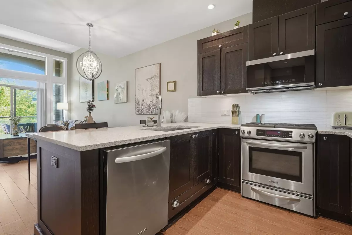 Family Room Photo of 307 15195 36 Avenue, Surrey, BC