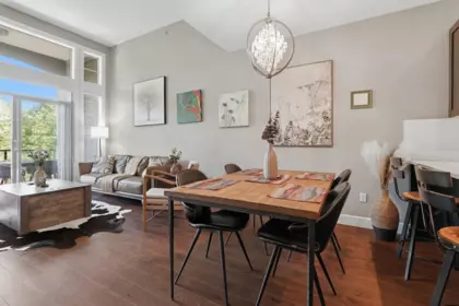 Breakfast Nook Photo of 307 15195 36 Avenue, Surrey, BC