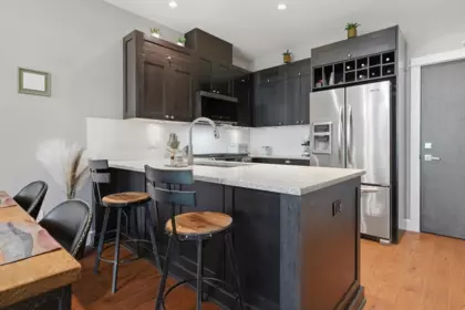 Kitchen Photo of 307 15195 36 Avenue, Surrey, BC
