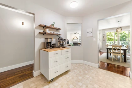 Office / Den Photo of 201A 1220 Quayside Drive, New Westminster, BC