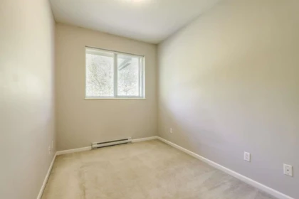 Guest Bathroom Photo of 6 10058 153 Street, Surrey, BC