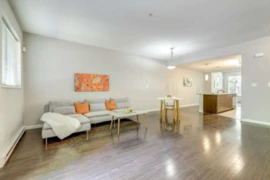 6 10058 153 Street, Surrey, BC