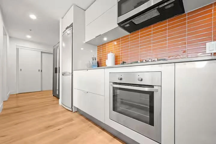 Family Room Photo of 1904 128 W Cordova Street, Vancouver, BC