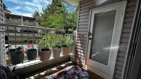 Mudroom Photo of 220 5500 Arcadia Road, Richmond, BC