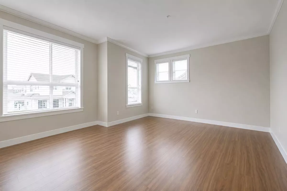 Family Room Photo of 5 7157 210 Street, Langley, BC