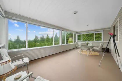 Entry Foyer Photo of 27660 128 Avenue, Maple Ridge, BC
