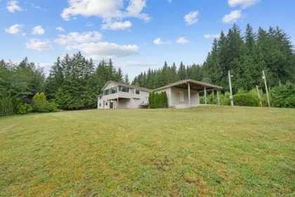 Kitchen Photo of 27660 128 Avenue, Maple Ridge, BC