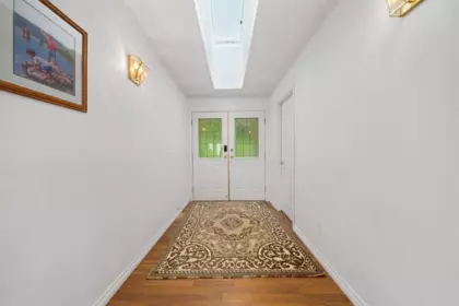 Walk-In Closet Photo of 27660 128 Avenue, Maple Ridge, BC